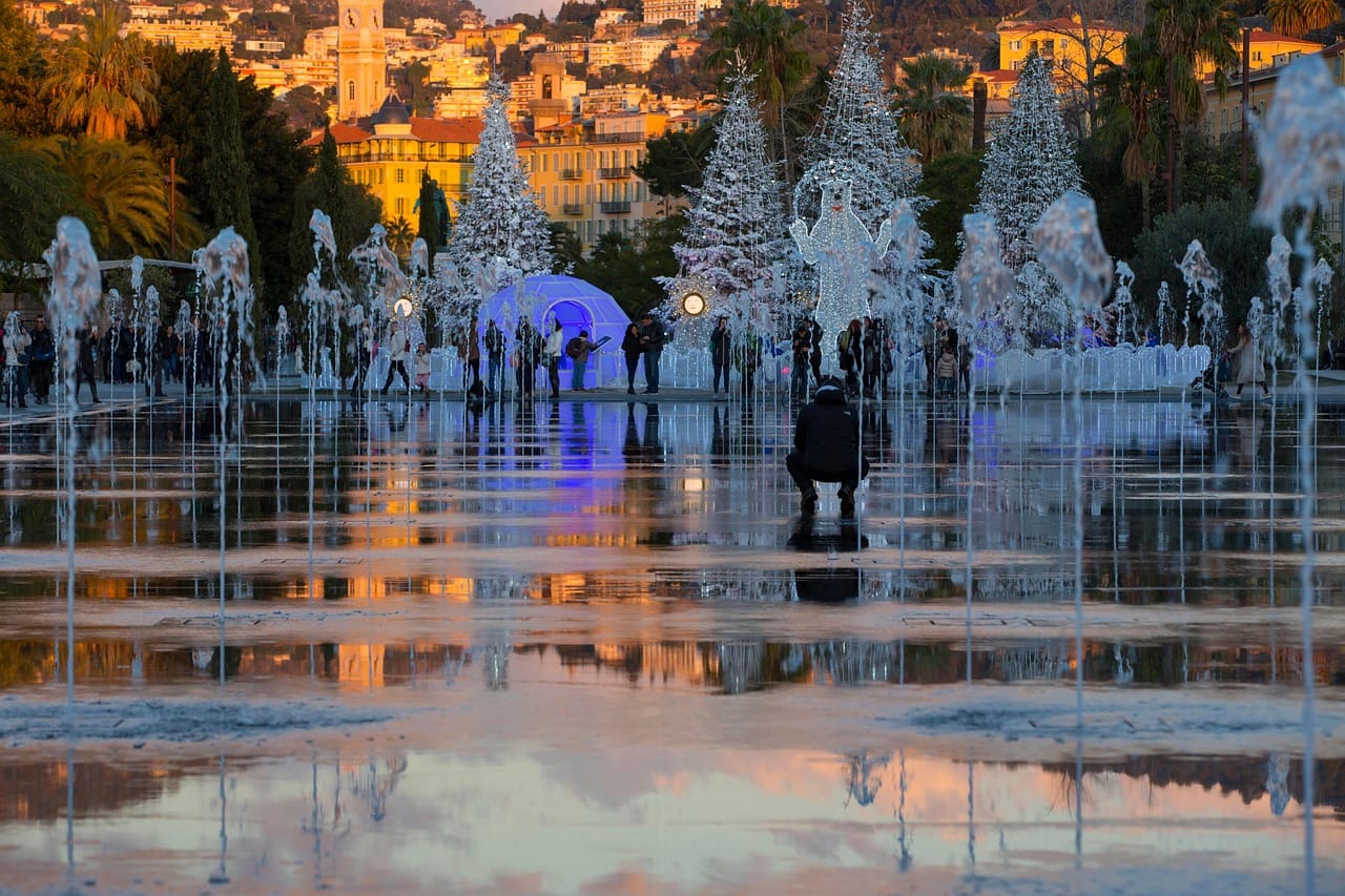 Voyerty Christmas Travel