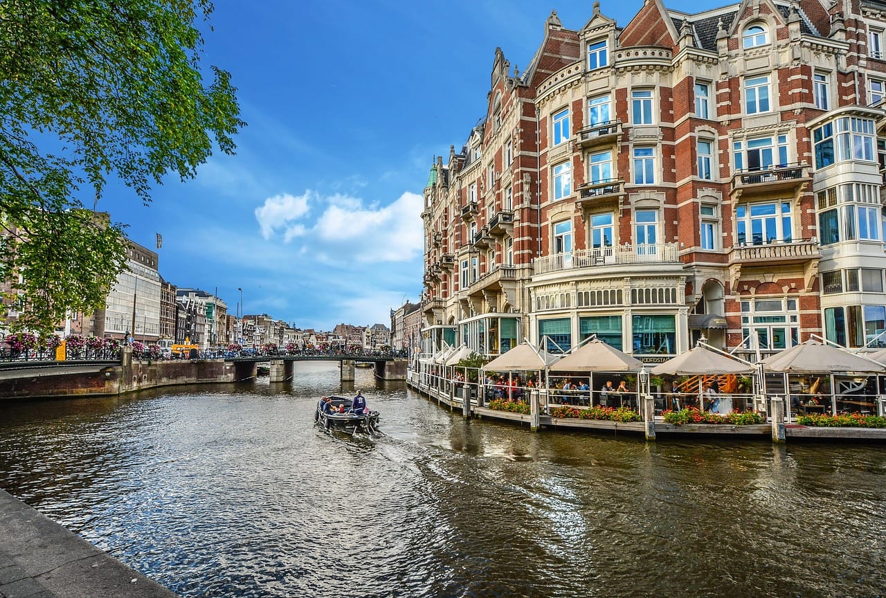 Amsterdam cafes and neighborhood culture