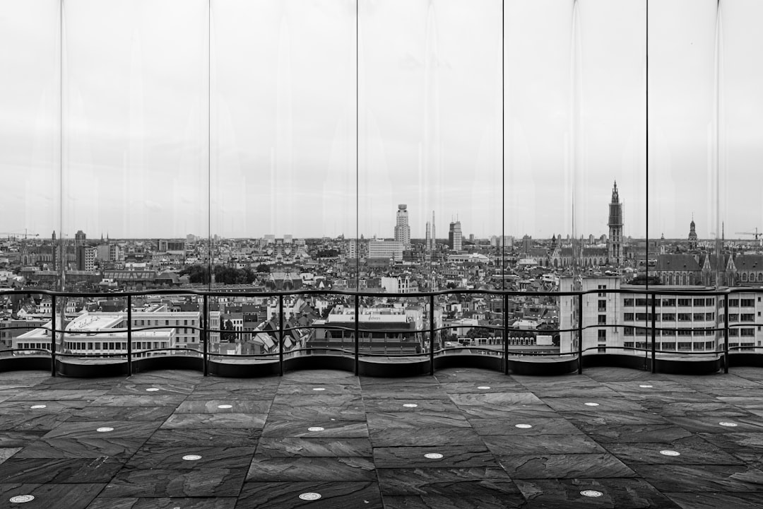 Antwerp hotel area