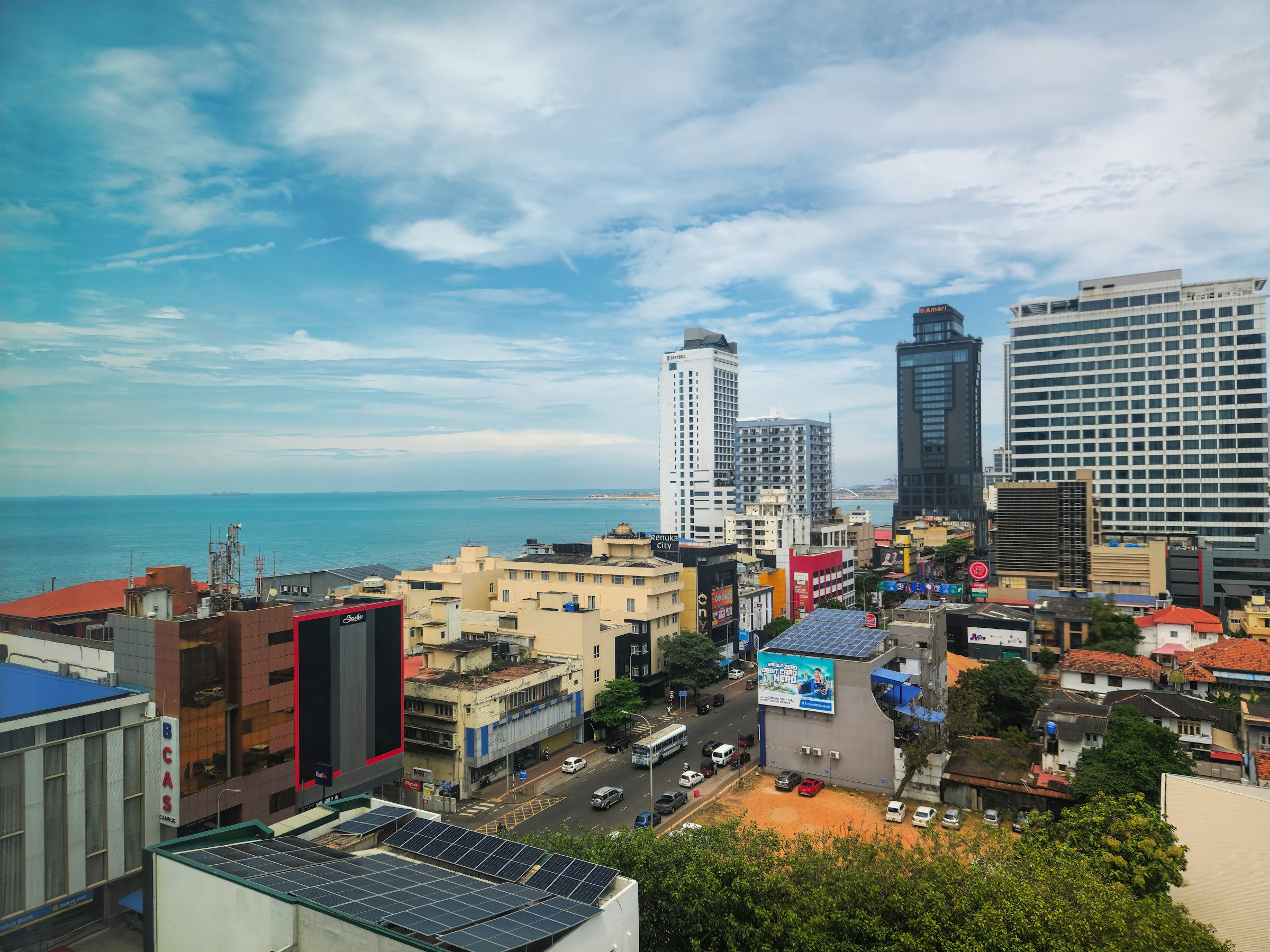 Colombo hotel area