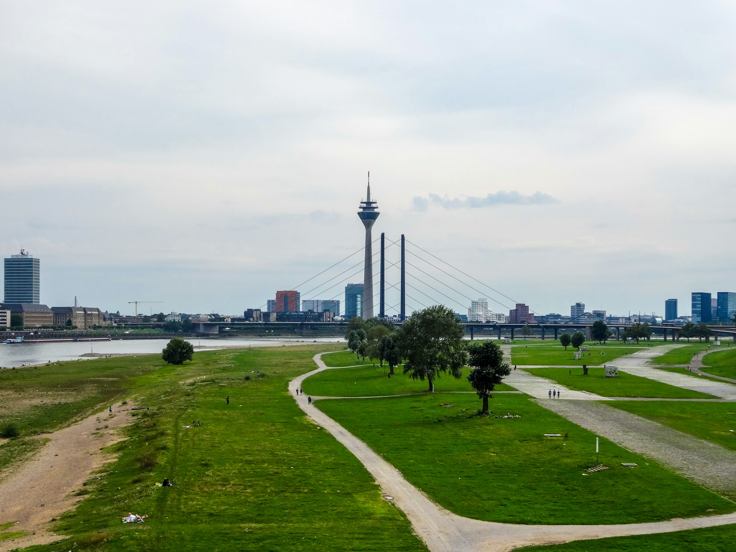 Dusseldorf hotel area