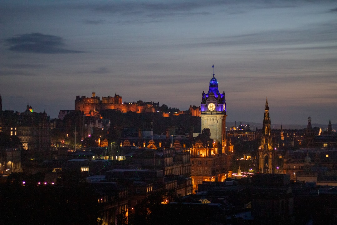Edinburgh castle and city skyline at dusk.