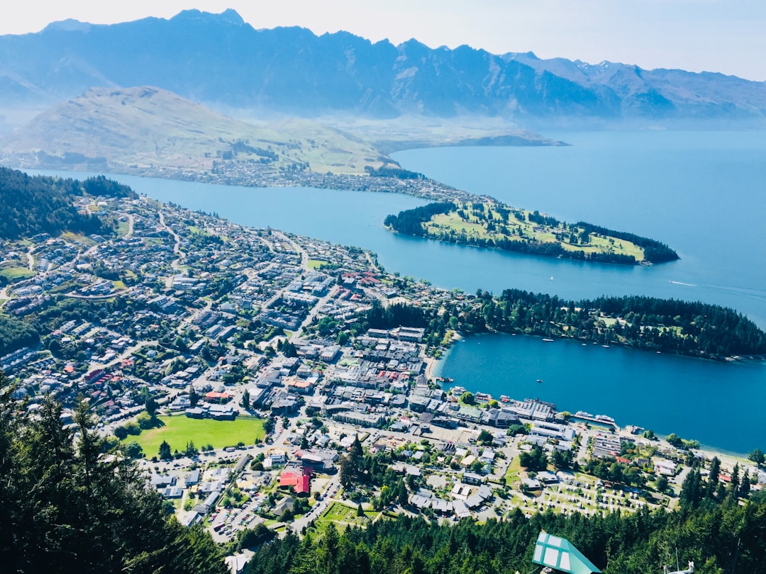 Queenstown hotel area